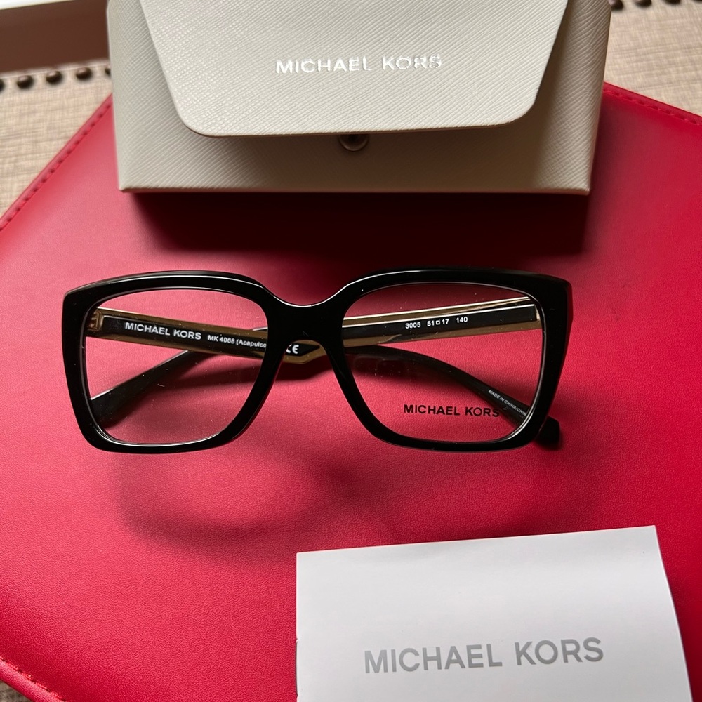 Optical glasses by Michael Kors